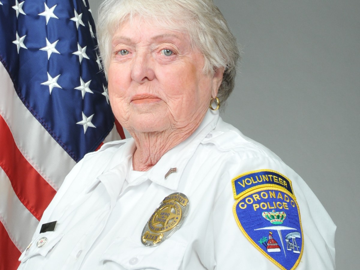 Carol Pastor – Island&nbsp;Icon