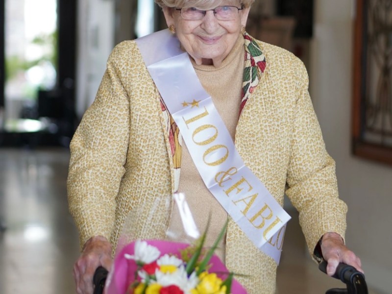 Aida Baker – Island&nbsp;Icon